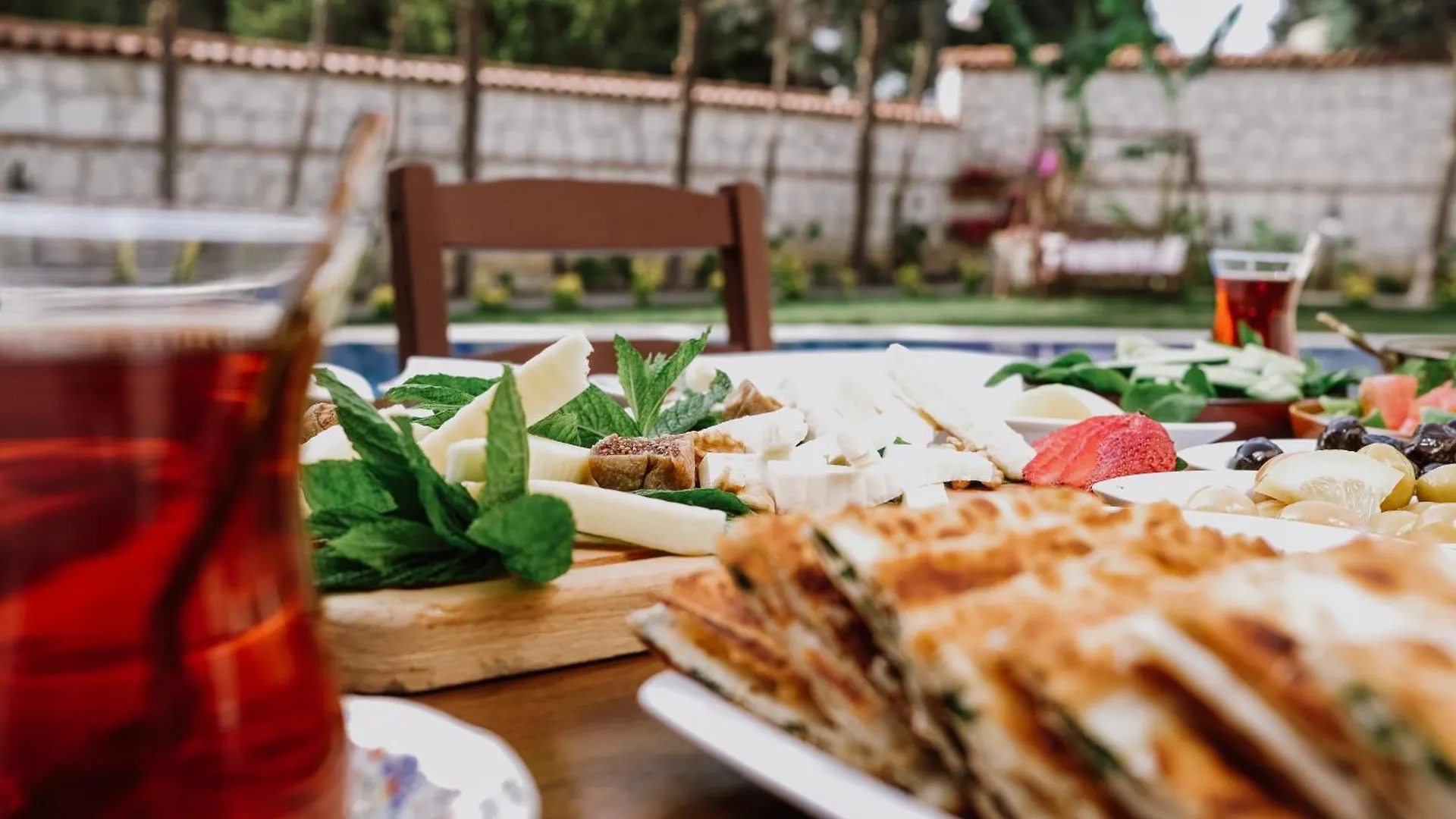 Deruni Ilica Hotel Izmir